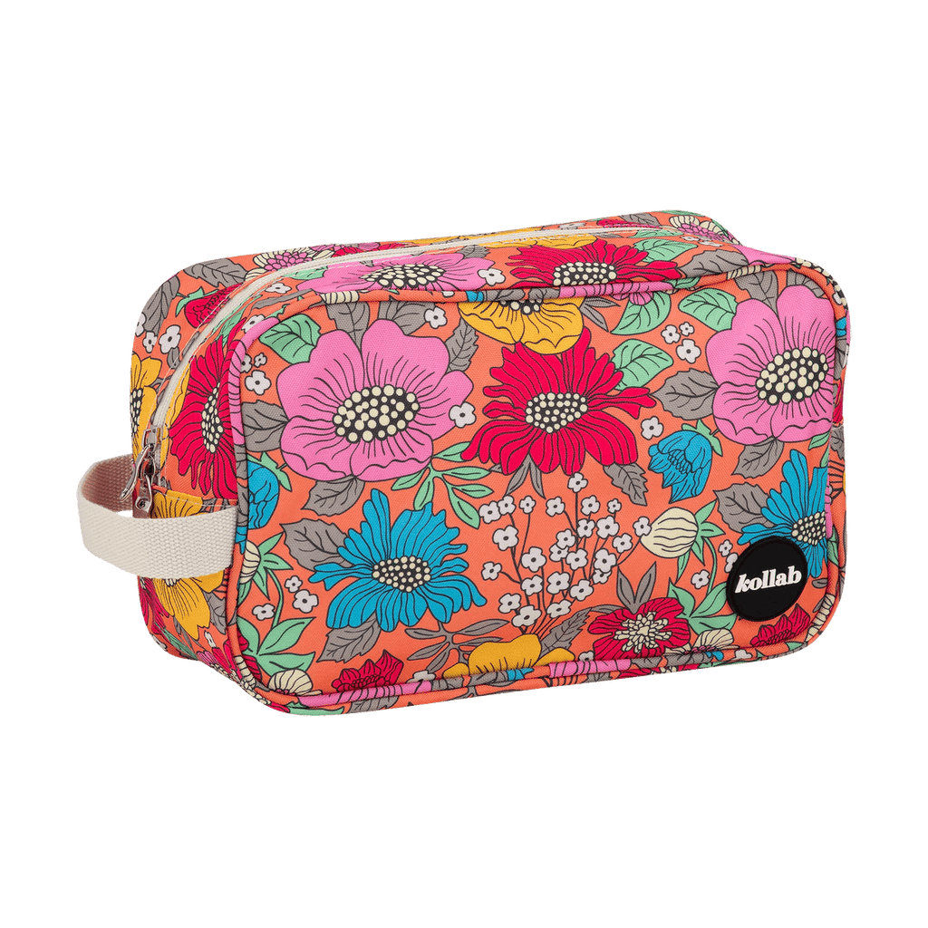 Buy Travel Bag Sixties Floral by Kollab - at White Doors & Co